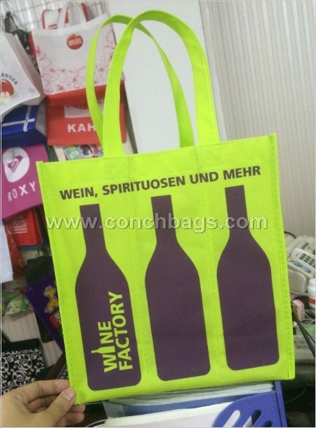 Six bottles wine non-woven bag by 100gsm non-woven fabric